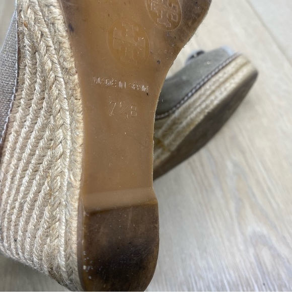 Tory Burch Tan Canvas Peep Toe Wedge Heels Size 7.5 - Picture 6 of 6